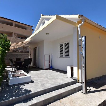 Holiday Home Branka - 80 M From Beach Vir Exteriör bild