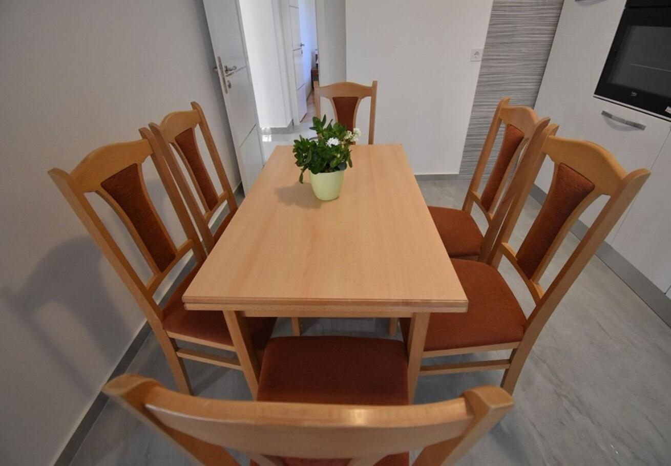Holiday Home Branka - 80 M From Beach Vir Exteriör bild