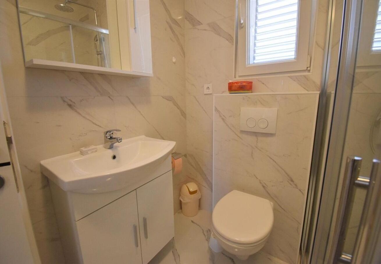 Holiday Home Branka - 80 M From Beach Vir Exteriör bild