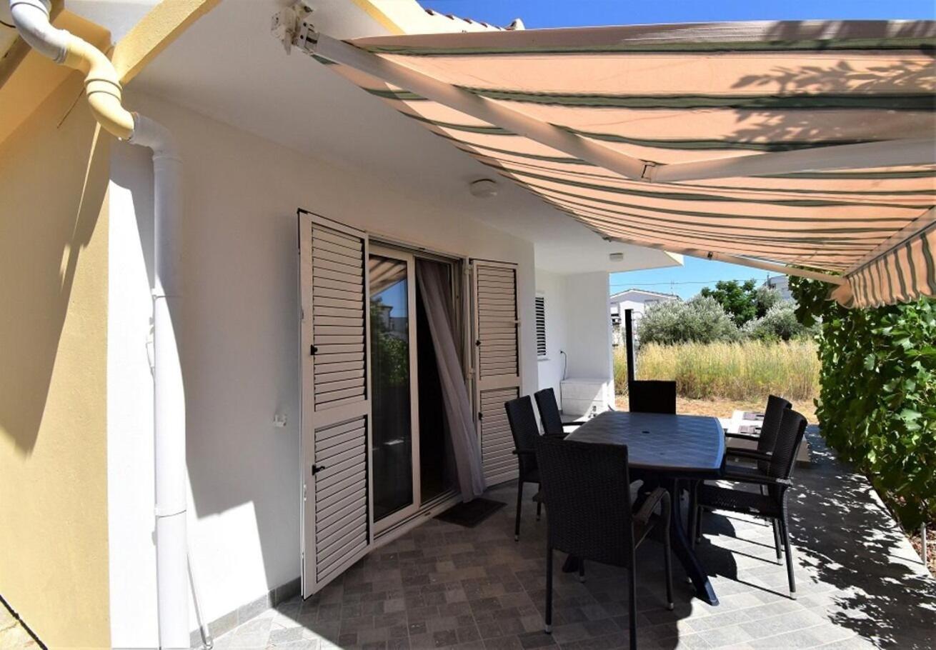 Holiday Home Branka - 80 M From Beach Vir Exteriör bild