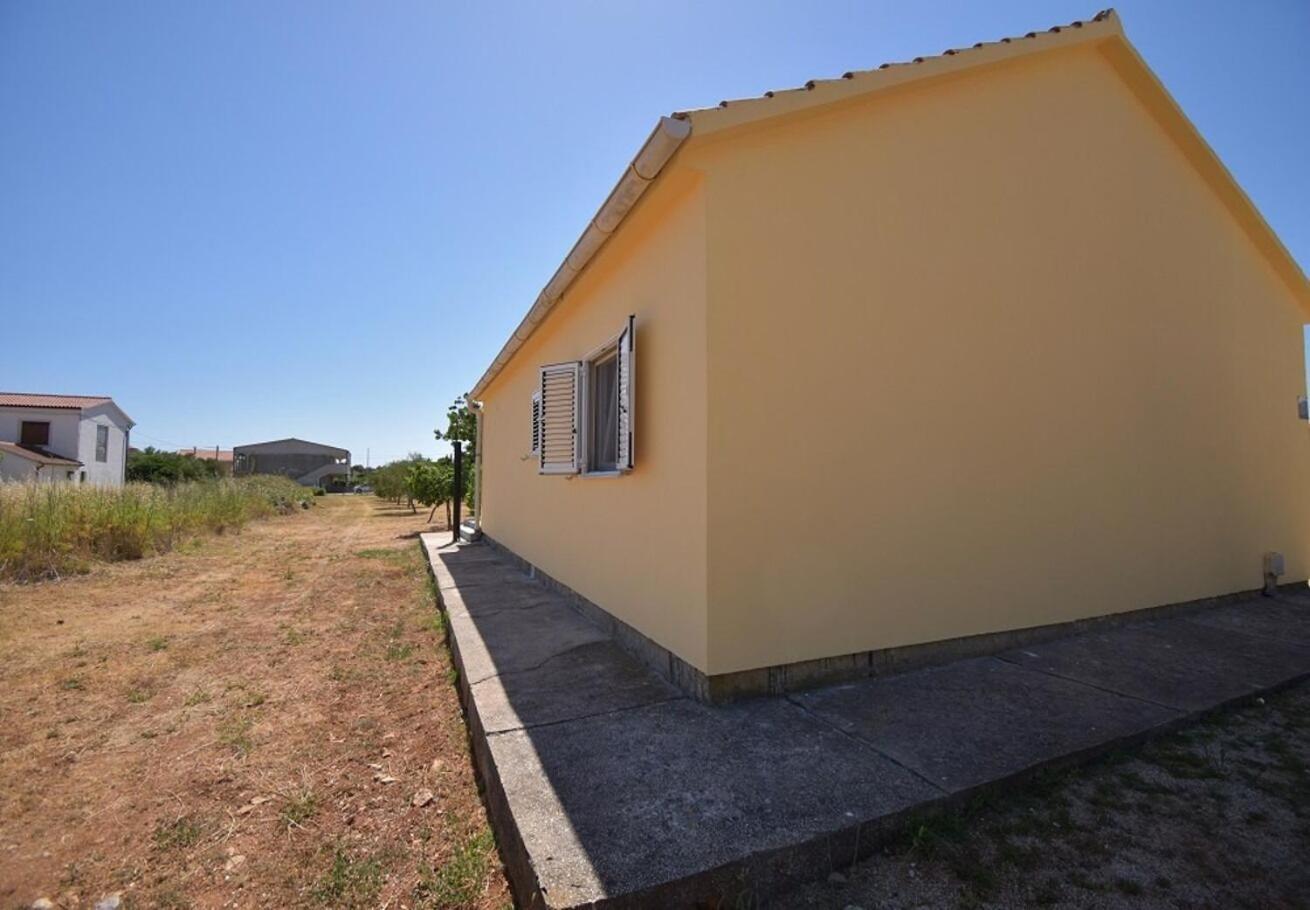 Holiday Home Branka - 80 M From Beach Vir Exteriör bild